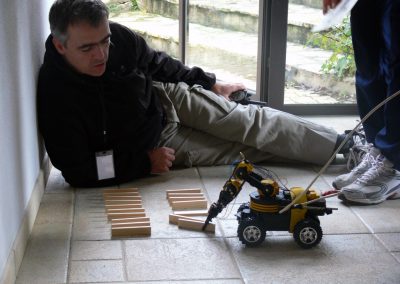 Construction jeu voiture : Séminaire entreprise avec indoor challenge, activités en intérieur